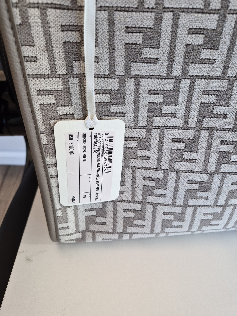 Fendi Roma FF Logo Sunshine Tote in Taupe NWT - Picture 3 of 13